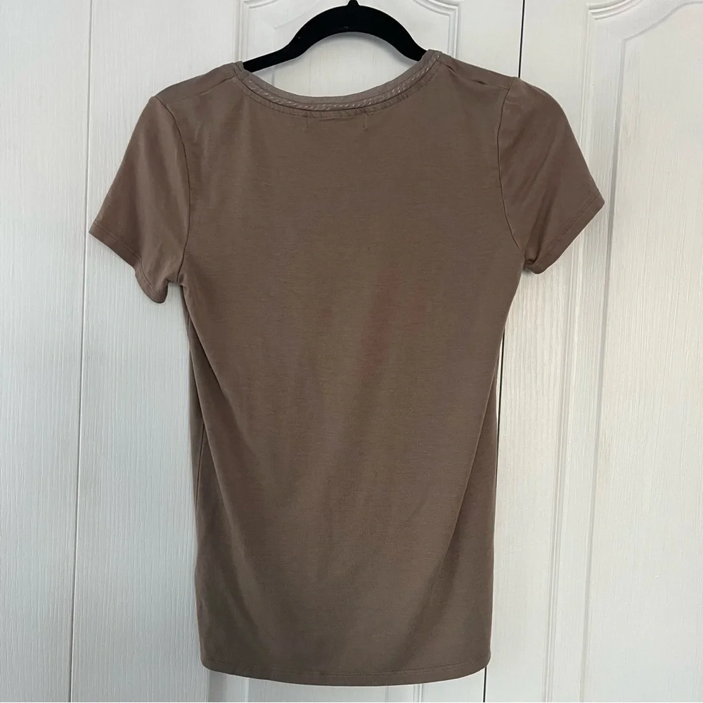 Michael Kors Women's Brown Short Sleeve T-Shirt With Satin Pocket  Size S/P